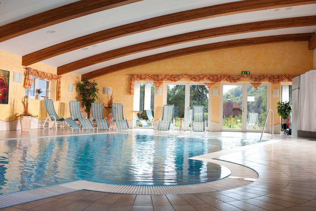 Hotel Moenichwalderhof Monichwald Экстерьер фото